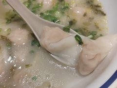 -遇见小面(站西路店)