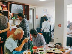 大堂-宝瑞门钉肉饼店