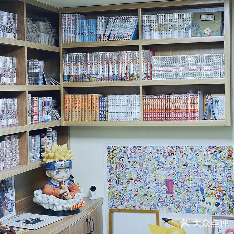 开在老城区里的二手书店 10元就可以把你爱的书带走