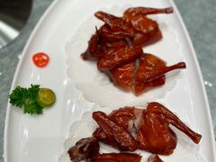 -景月阁空中食府(希尔顿酒店)