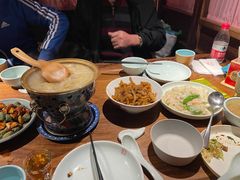 铜锅酸菜炖软骨-小吊梨汤·北京菜·烤鸭(鸟巢店)