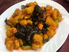 糖醋鱼块-锅贴王海鲜小馆