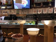 -成都你六姐·牛肉冒菜(城市集市合生汇店)