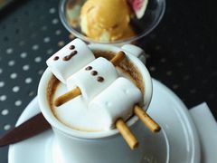 -HUG·拥抱咖啡(郑州宝龙广场店)