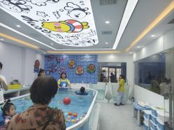 -熊小米专业儿童游泳馆