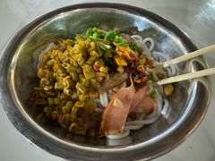 -牛八宝桂林米粉(八里庄店)