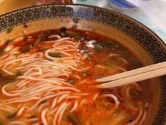 -肇兴特色牛肉粉