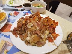 -舜耕山庄四时万和自助餐厅