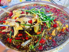 -乡土特色.冷锅鱼.牦牛肉汤锅