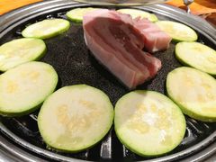 厚切五花肉-唯成•韩国炭火烤肉 유성고기