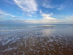 -金沙滩海水浴场(万平口景区4号门扬帆广场店)