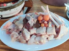-广味炭炉鸡煲(宝业路分店)