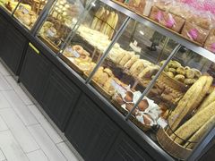 面包甜点陈列柜-山崎面包(百联世纪店)