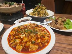 -六泰居·尔滨地标·东北菜(松北店)