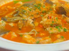 -魏铭鱼头捞饭(晋阳路店)