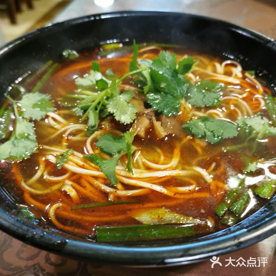 哦大世面(龙腾路店)