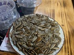 -咱屯子铁锅炖(洪楼店)