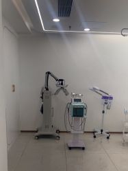 点击看大图 -至简医疗美容·医生集团