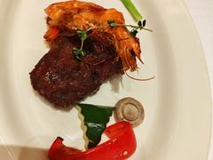 -马克西姆俄罗斯餐厅(通亚街店)