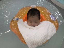 -鳄鱼泡泡游泳馆(新DNA购物中心店)