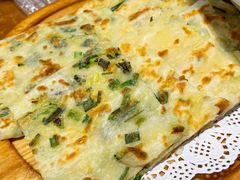 葱花饼-95号酱骨·一块豆腐(展春园西路店)
