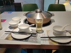 -烹然四季椰子鸡火锅(姚家园万象汇店)