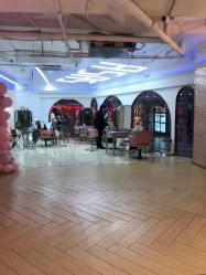 点击看大图 -BULB STUDIO 巴柏明星发型工作室