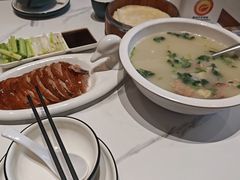 -梅利汴京烤鸭•开封豫菜地标店(东大街店)
