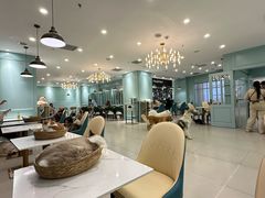 -安格丽娜·狗咖·猫咖羊驼咖(春熙路百盛商场店)