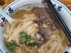 -十二忠手拉面(燎原街店)