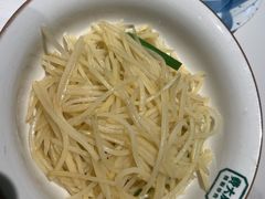 -费大厨辣椒炒肉(沙河万达店)