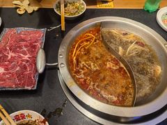 -沸炉重庆老火锅(军事博物馆店)