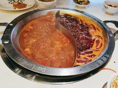 -大龙燚火锅(天安云谷店)