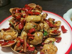 -马路边上·小海鲜烧烤(八一路店)
