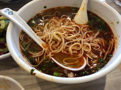 传统牛肉面-夏雪花·手工拉面(南油店)