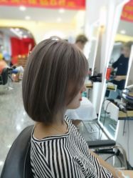-乾健·烫染·接发SALON