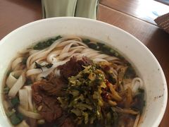 -矮子粉店1985·长沙米粉(湘春路店)
