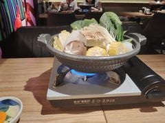 -梅龙镇广场