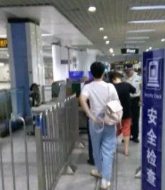 -陆家浜路(地铁站)