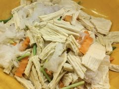 -铁锅炖灶台鱼老三炖鱼馆