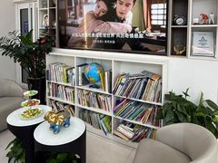 -雅悦齿科(顾村公园店)