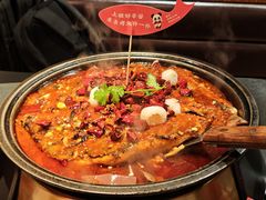 -辣尚瘾·烤鱼·新川菜(交大直营店)