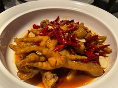 口味鸡爪-费大厨辣椒炒肉(万家丽一店)