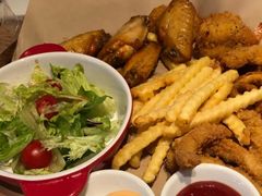 -必胜客(上海新南方商城PH店)