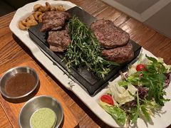 -MOMENT湖景餐厅(解放路店)