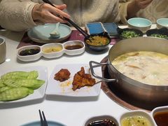 -洪氏嗨捞·猪肚鸡火锅(阳光天地店)
