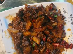 土豆烧牦牛肉-扎与夏私房菜(西藏自治区拉萨市丹杰林巷店)