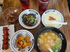 -黑白电视老长沙吃货铺(南岗万达店)