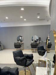 -八佰伴8008星级形象店