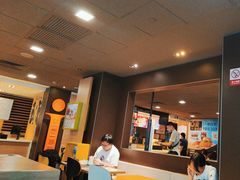 -麦当劳(南京路2店)